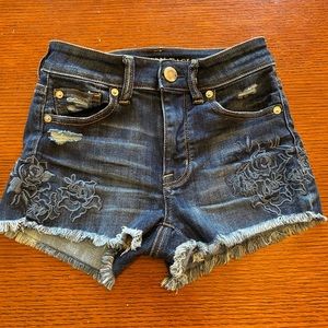 American Eagle embroidered denim shorts 0